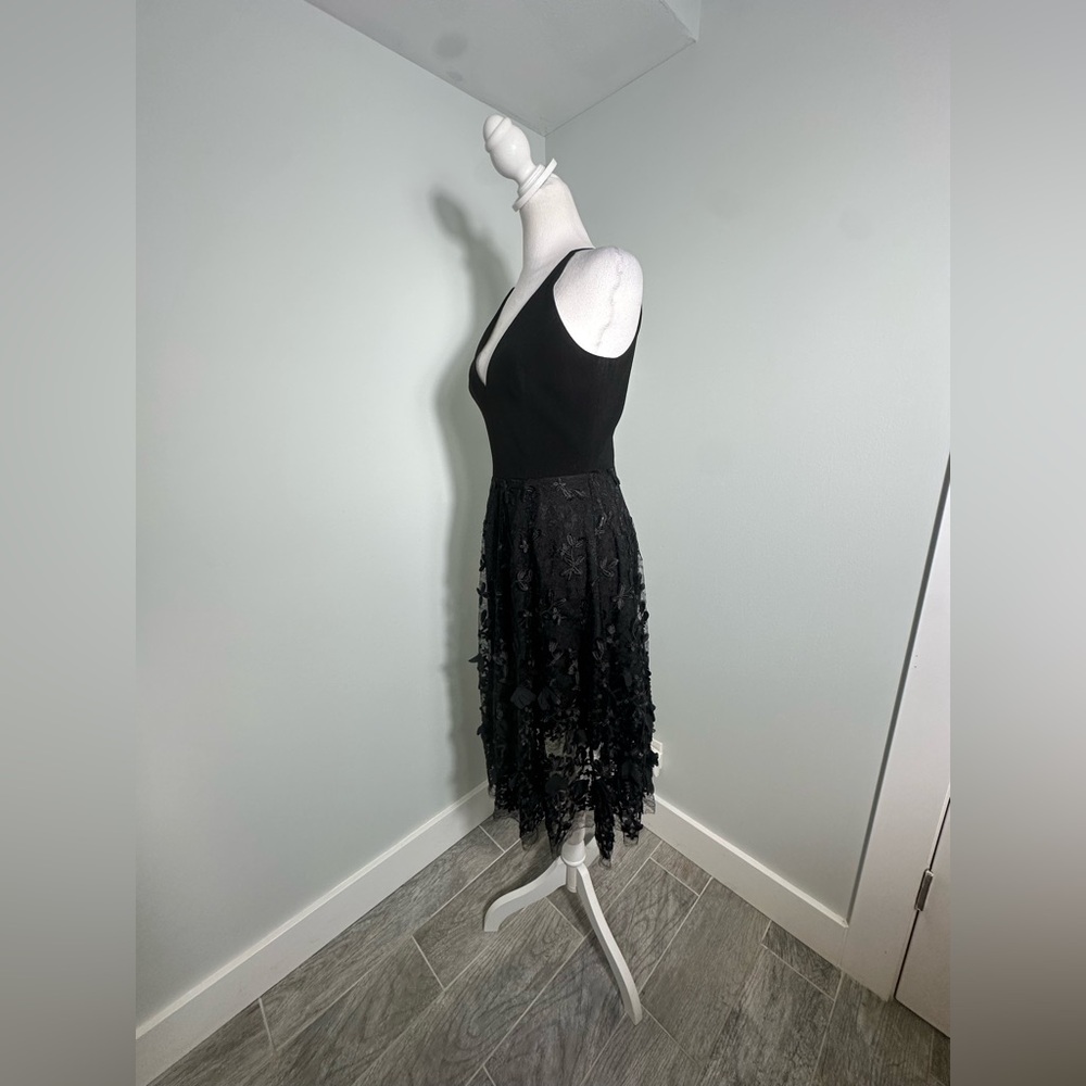 Dress The Population Darleen V-Neck Embroidered Mesh Cocktail Dress Black Small - Picture 7 of 17